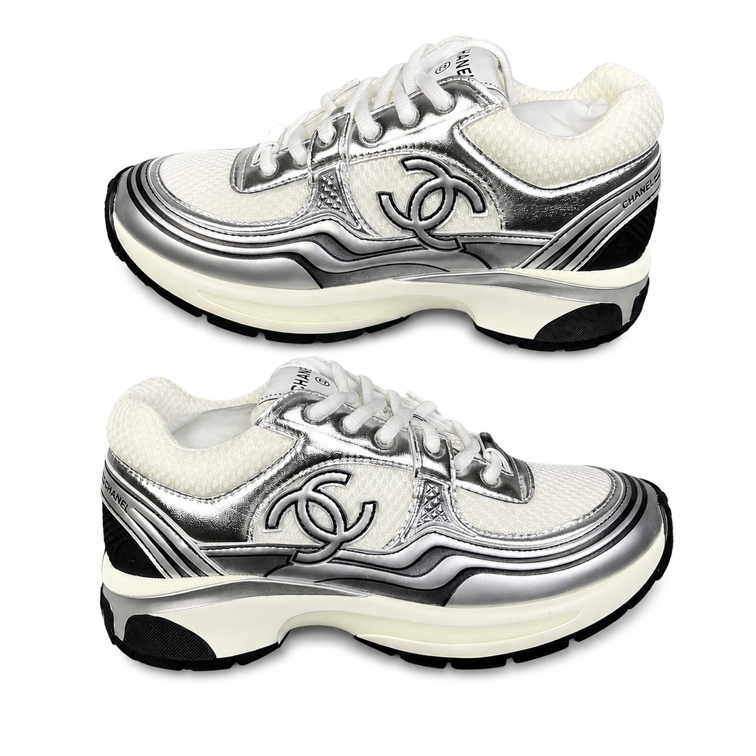 Chanel CC “Sliver White”
